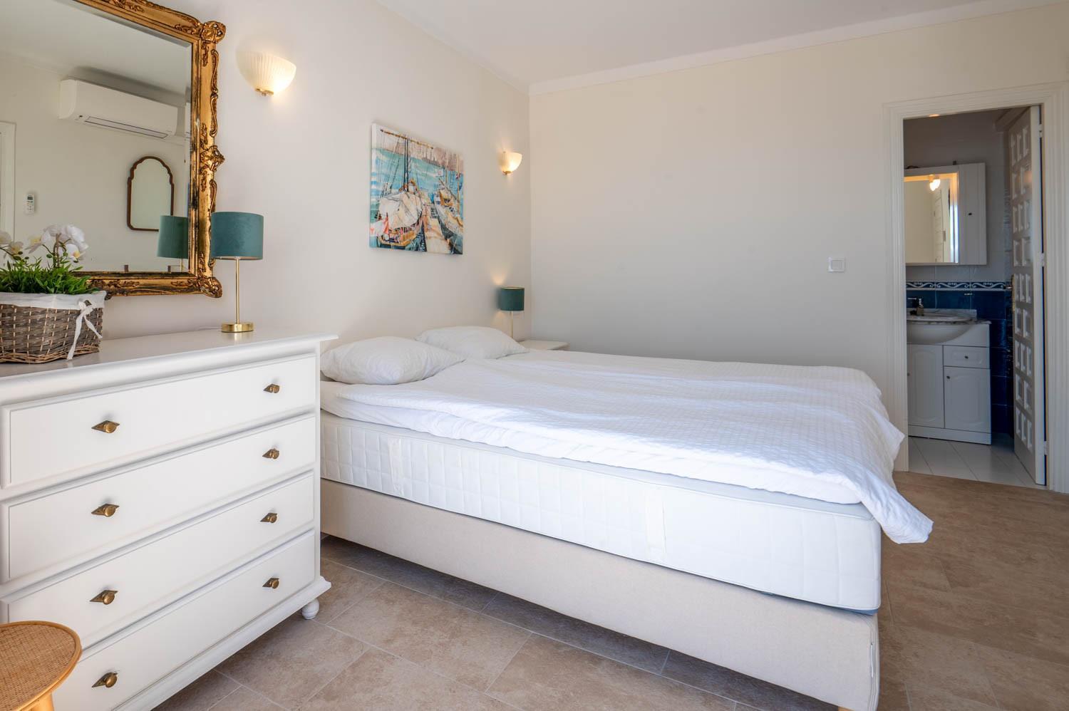 Lovely Townhouse, Several Terraces, Garden, Pool